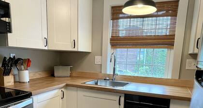 4BR, 2 Bath Gem in Prime Location – Cozy & Convenient