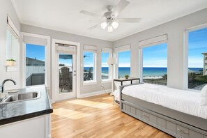 3 bedrooms, iron/ironing board, free WiFi, bed sheets - Available for the Holidays! Gulf Views! Private Pool! Bikes! Beach Access! (Santa Rosa Beach)