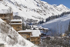 Exterior - Wifi, 100m from resort center, fitness, swimming pool, sauna, hammam, balcony, parking, tv (Le Grand-Bornand)