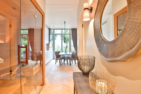 Nicht klassifiziertes Bild, 1 von 22, Schaltfläche