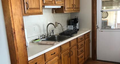 Quiet property on lake Oneida