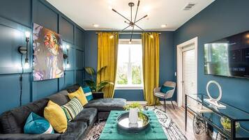 Televisión y oficina