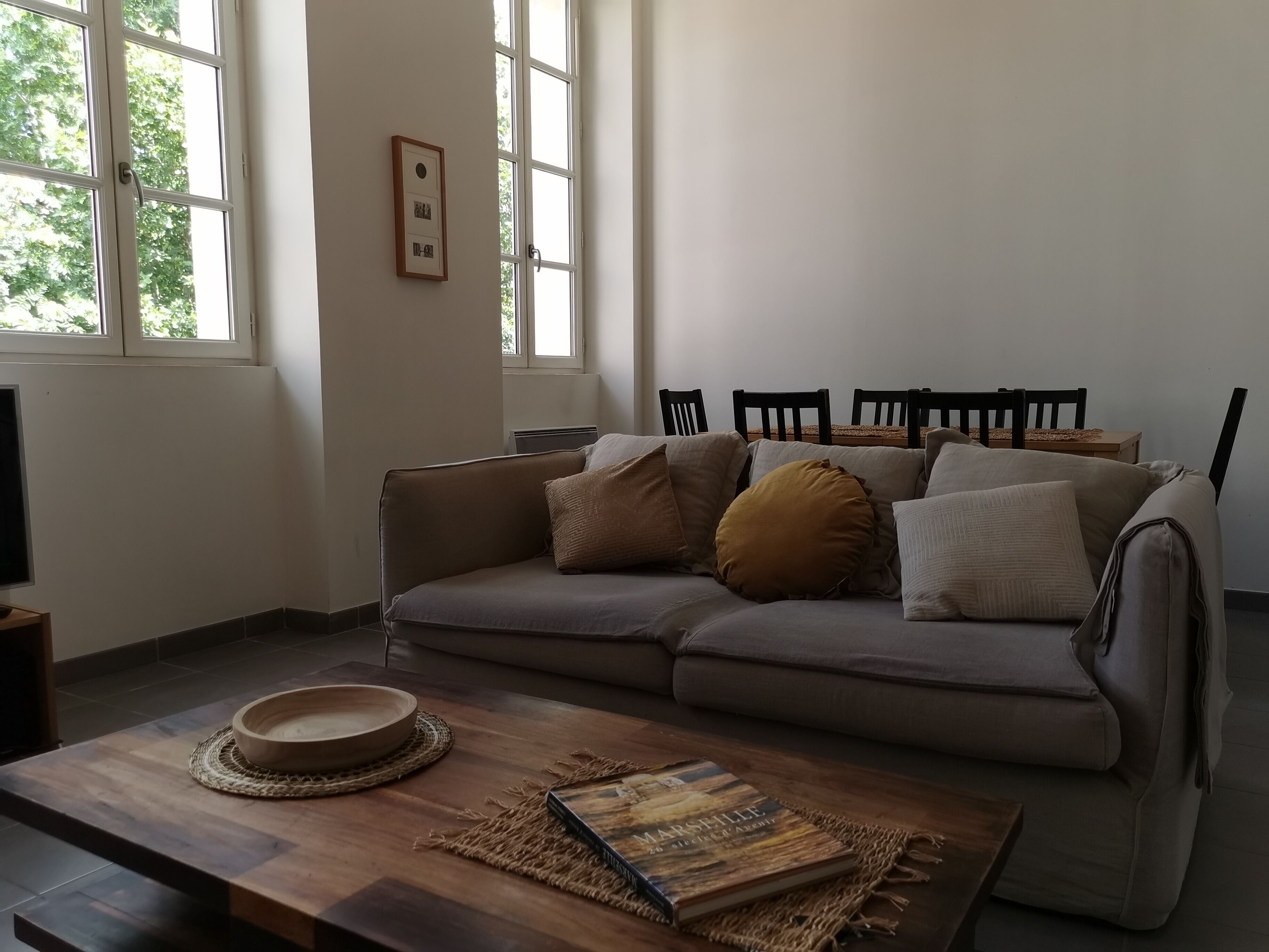 Televisie en een kantoor