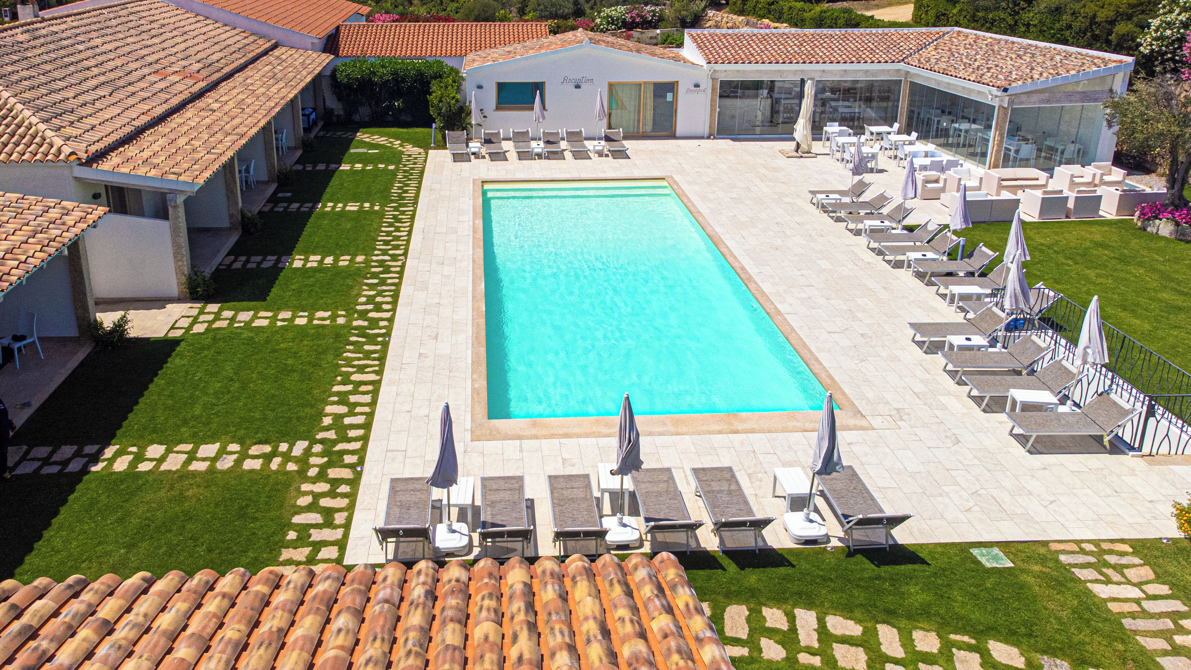 Außenpool (je nach Saison geöffnet)