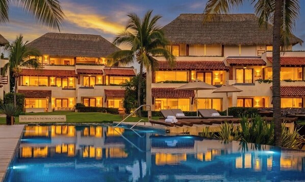Pool - Luxury Villa con Alberca Privada en Las Palmas (Zihuatanejo)
