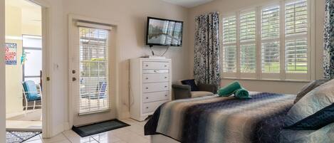 4 Schlafzimmer, Bügeleisen/Bügelbrett, WLAN, Bettwäsche