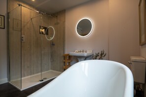 Separate tub and shower, hair dryer, bathrobes, towels - Lyth Valley View at Broom Bank -  Gorgeous Views, Dog-friendly (Kendal)