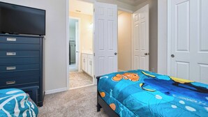 9 chambres, fer et planche à repasser, Wi-Fi gratuit, draps fournis