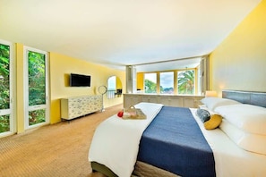 1 bedroom, iron/ironing board, free WiFi, bed sheets - Coastal View- 2 BR with amazing ocean views (La Jolla)