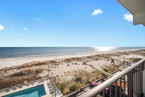 Immagine non classificata, 5 di 42, pulsante