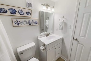 Ensemble douche/baignoire, serviettes fournies