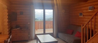 Chalet Tout Équipé à la Joue du Loup, vue Exceptionnelle sur le Grand Ferrand