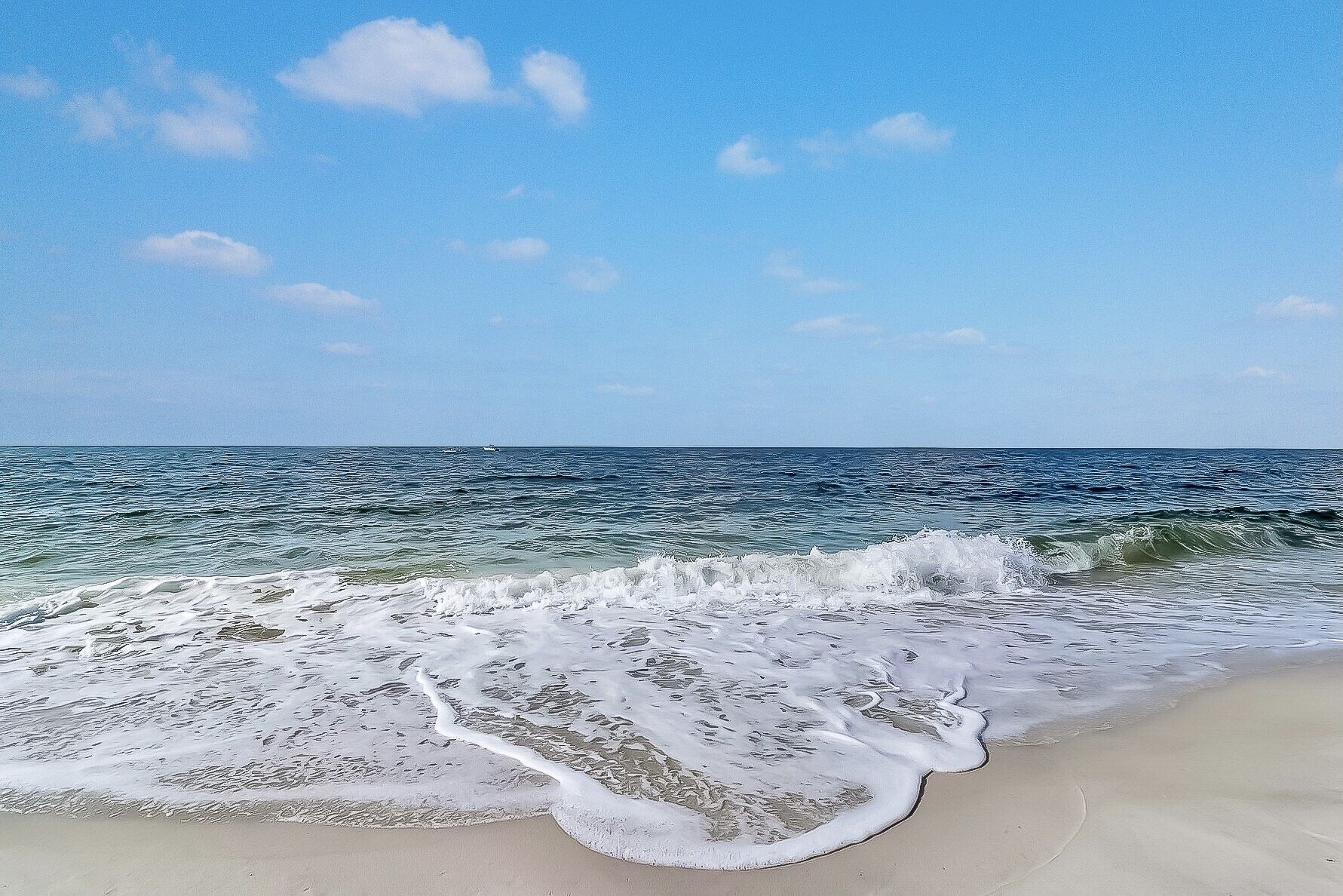 Beach nearby, sun loungers