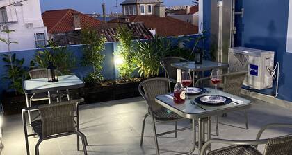 SunsetRiver Guesthouse
