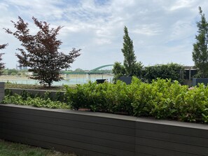 Property grounds - Luxury 160m2 with garden in Belgrade Waterfront (Београд)