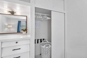 Interior - Peaceful & Roomy Waterfront Delray Beach House (Delray Beach)