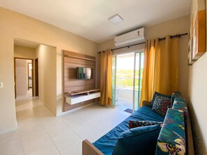 Smart TV - EXCELLENT APARTMENT 47 - with sea view, absolute hygiene, we have other options. (Ubatuba)