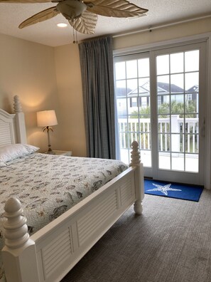 4 bedrooms, iron/ironing board, travel cot, free WiFi