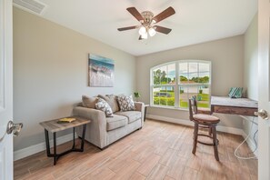 Smart TV, books, offices