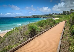 Unclassified image, 3 of 42, button