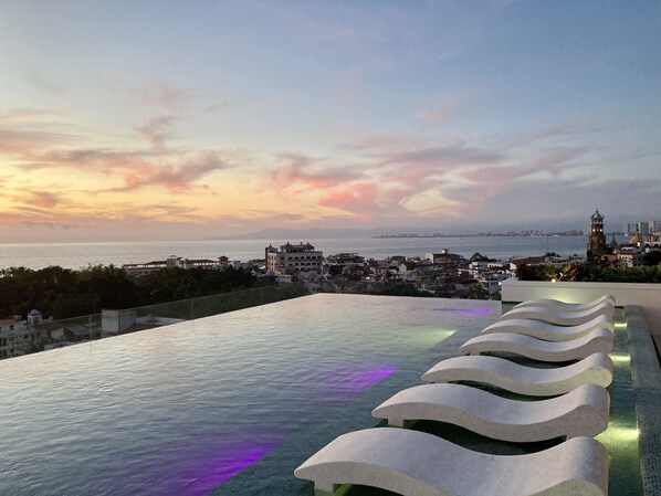 Alberca al aire libre 