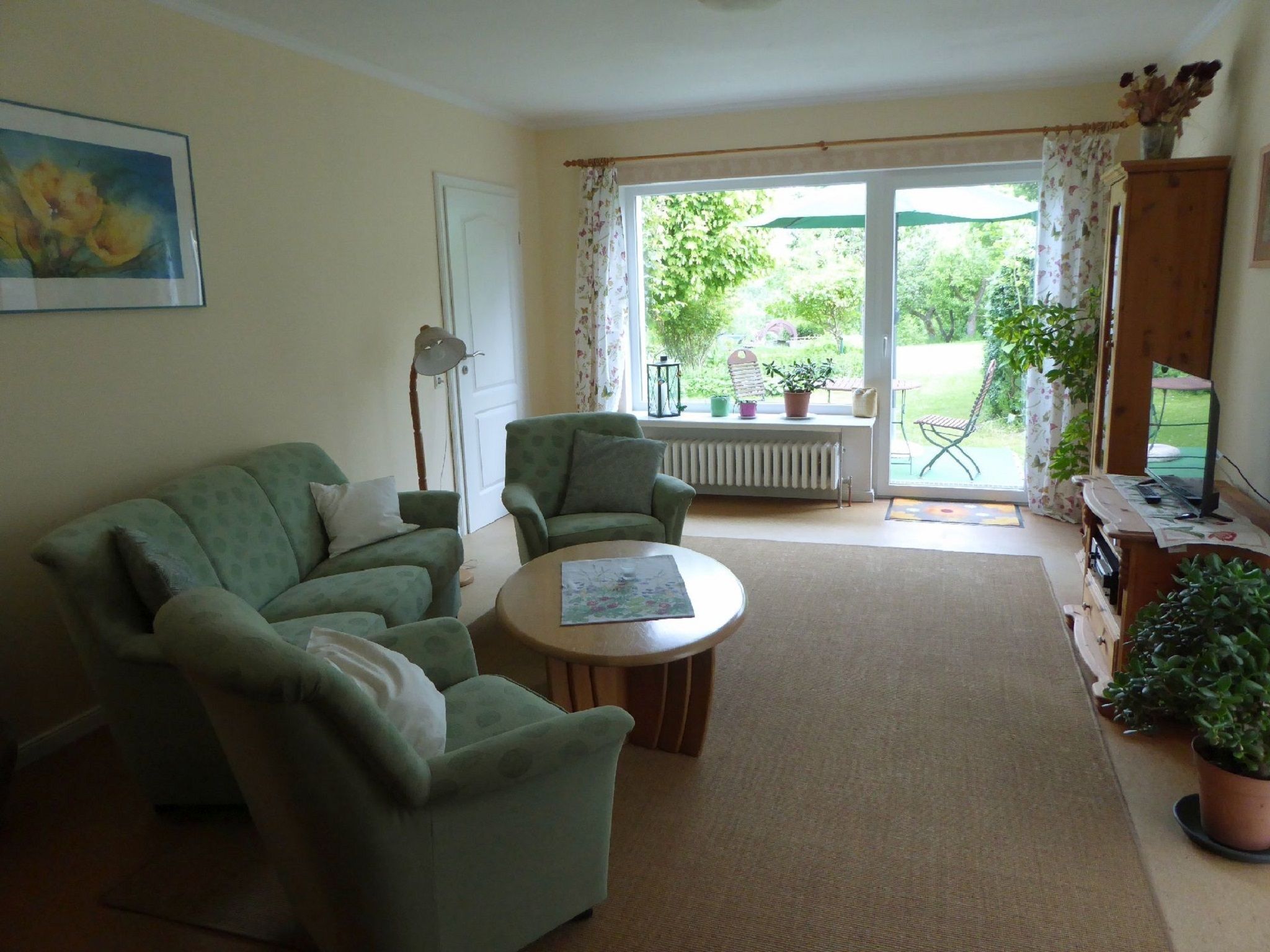 Televisie en een open haard