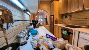 Fridge, microwave, oven, stovetop - Athenian Riviera Suite Voula Beach / Sea - Guests 4 (Voula)