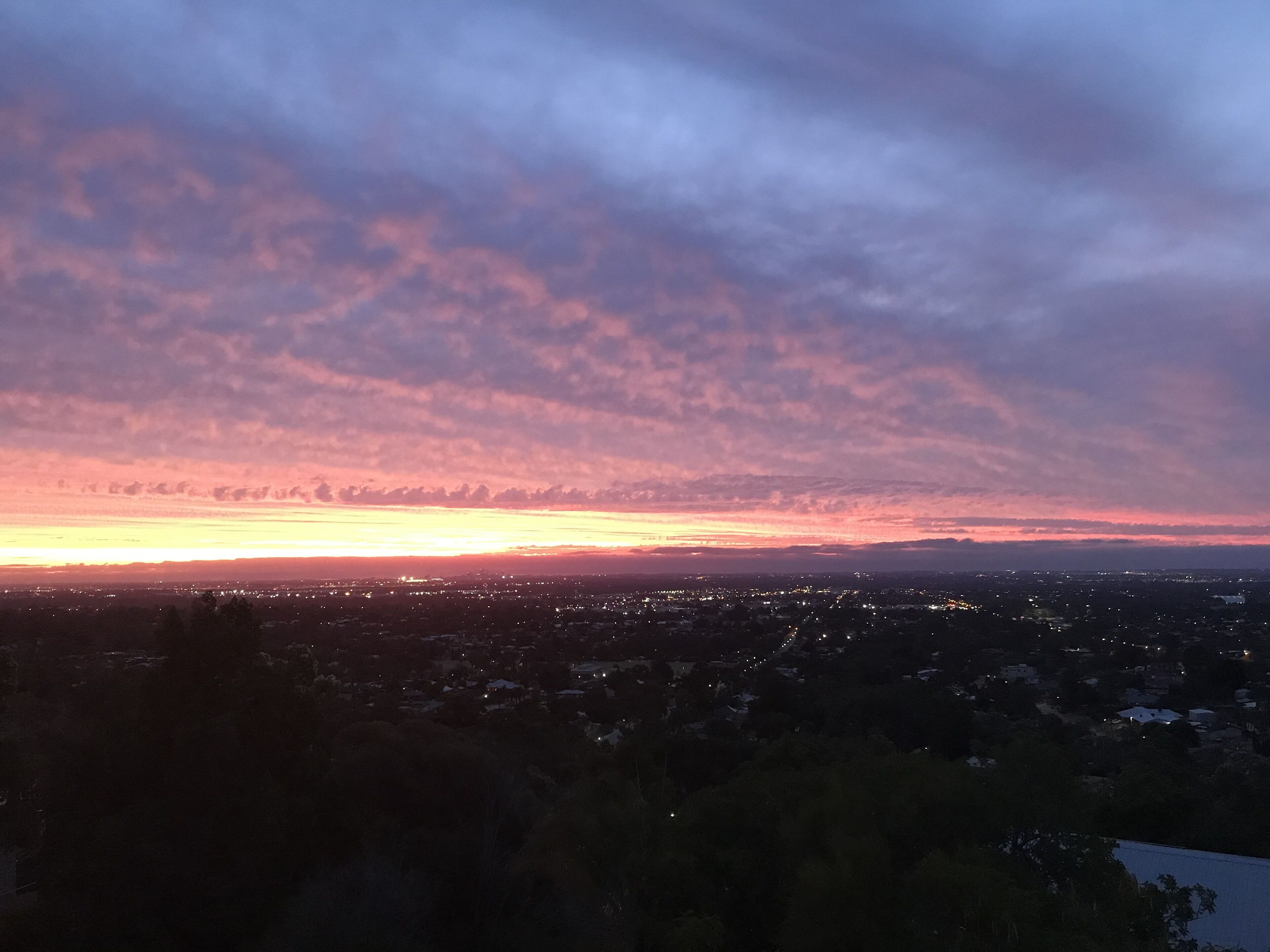 Accommodation on the escarpment of Perth Hills - incredible views and sunsets   — image 30