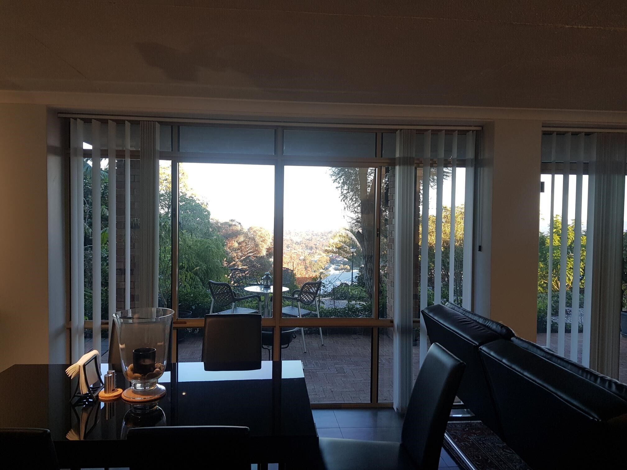 Accommodation on the escarpment of Perth Hills - incredible views and sunsets   — image 20