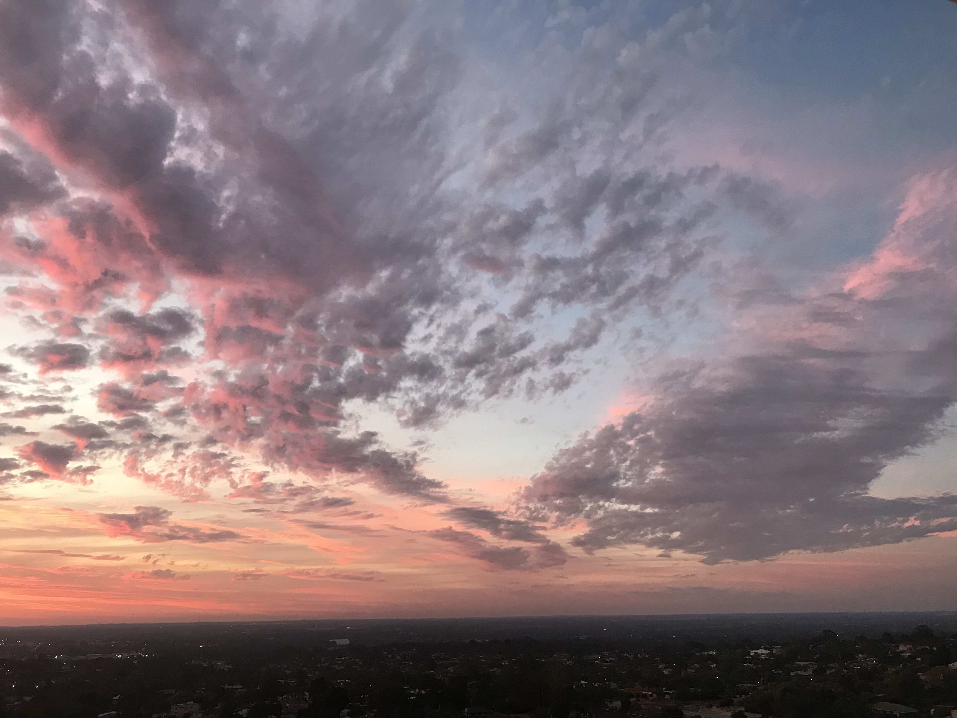Accommodation on the escarpment of Perth Hills - incredible views and sunsets   — image 13