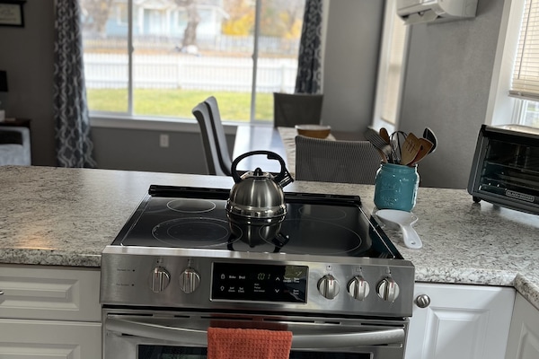 Chef’s kitchen