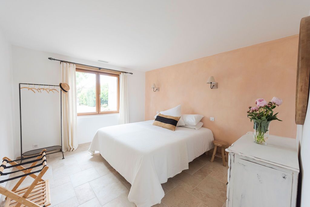 1 bedroom, soundproofing, iron/ironing board, WiFi