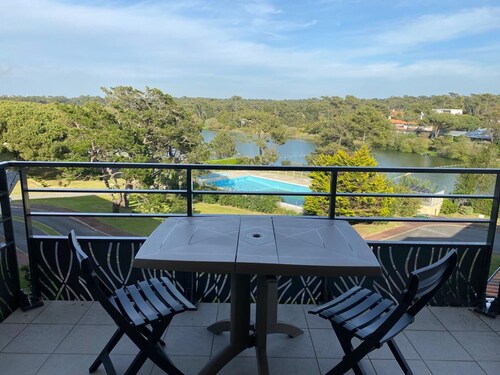 Studio spacieux à Anglet proche de la plage avec piscine