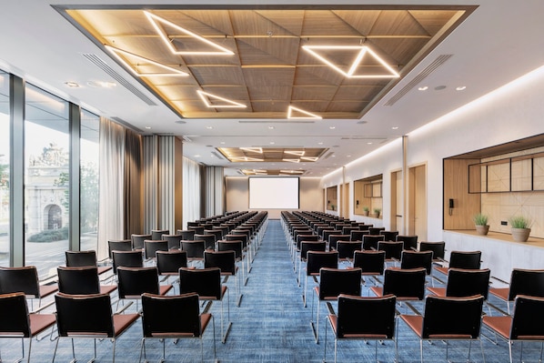 Meeting facility