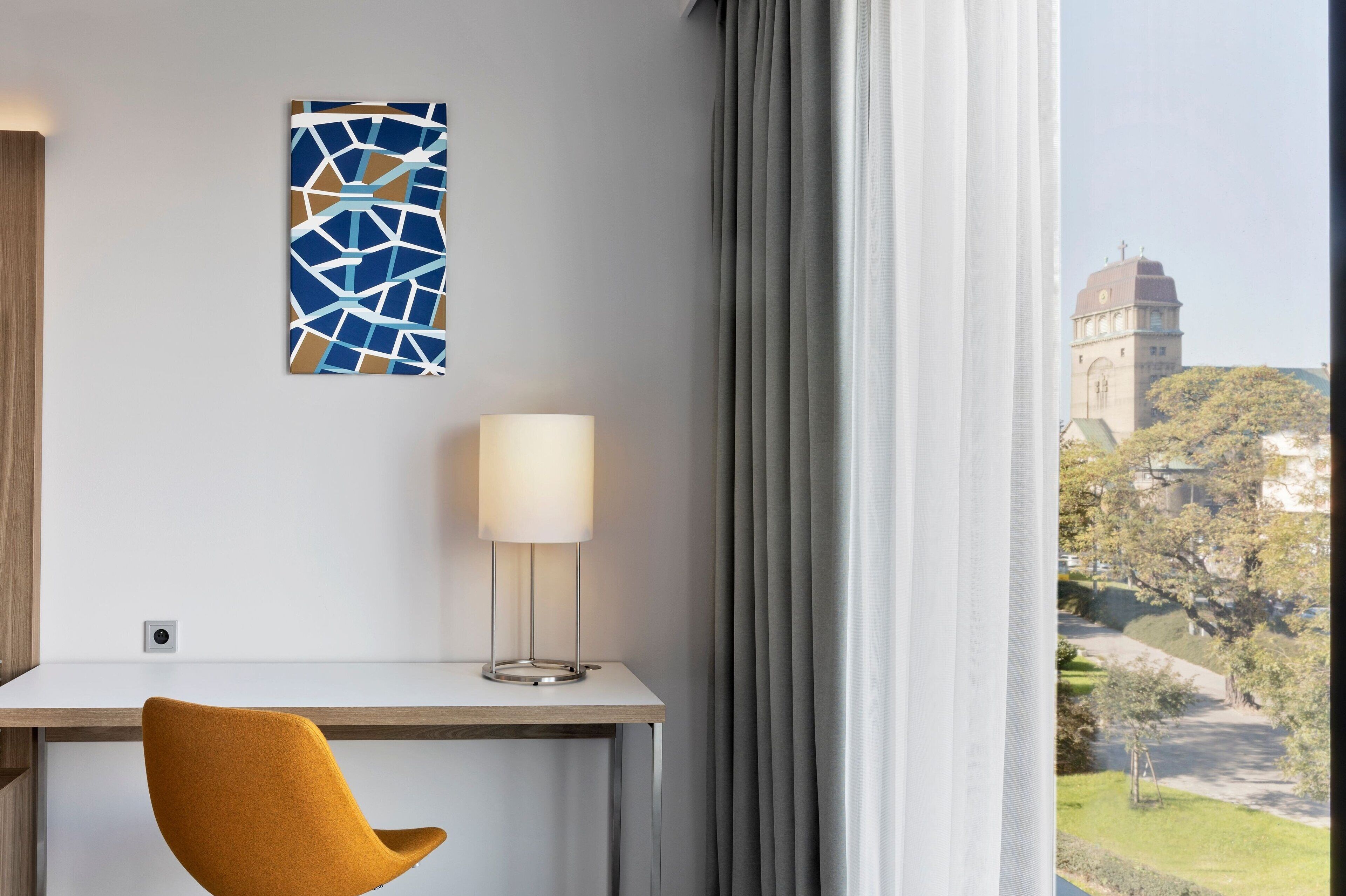 in-room safe, desk, laptop workspace, blackout curtains