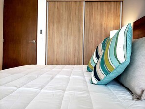 1 quarto, ferros/tábuas de passar roupa, Wi-Fi, roupa de cama