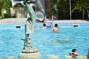 Seasonal outdoor pool