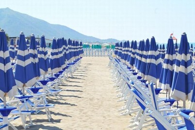 MARINA CLUH HOTEL
