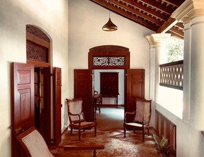 Interior - Stunning piece of Colonial Architecture draped in 25 acres of lush greenery! (Ratnapura)