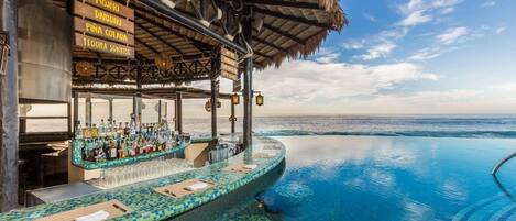 Bar (en el alojamiento)