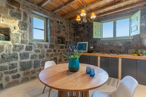 Villa | Dining - Villa Nirvana- Calm, Relaxing and no Wind! (Mykonos)