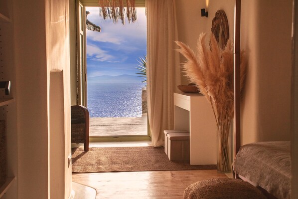 Villa | Interior - Villa Nirvana- Calm, Relaxing and no Wind! (Mykonos)