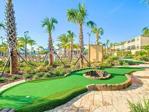 Property grounds - Amazing Stadie/ GameRoom/ ThemedRoom (Four Corners)