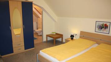 2 chambres, lit parapluie, Wi-Fi, draps fournis