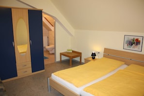 2 makuuhuonetta, vauvan matkasänky, Wi-Fi, vuodevaatteet