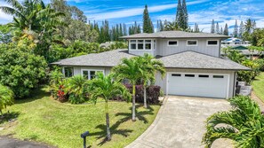 Exterior - Surf Hale, Elegant and Luxurious Surf Retreat (Princeville)