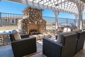 Terrace/patio - 17-24 July 2021 (1 week) Beautiful Carlsbad! Condominium & Beach resort (Carlsbad)