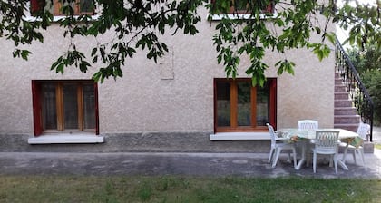 Appartement RDC indépendant et calme