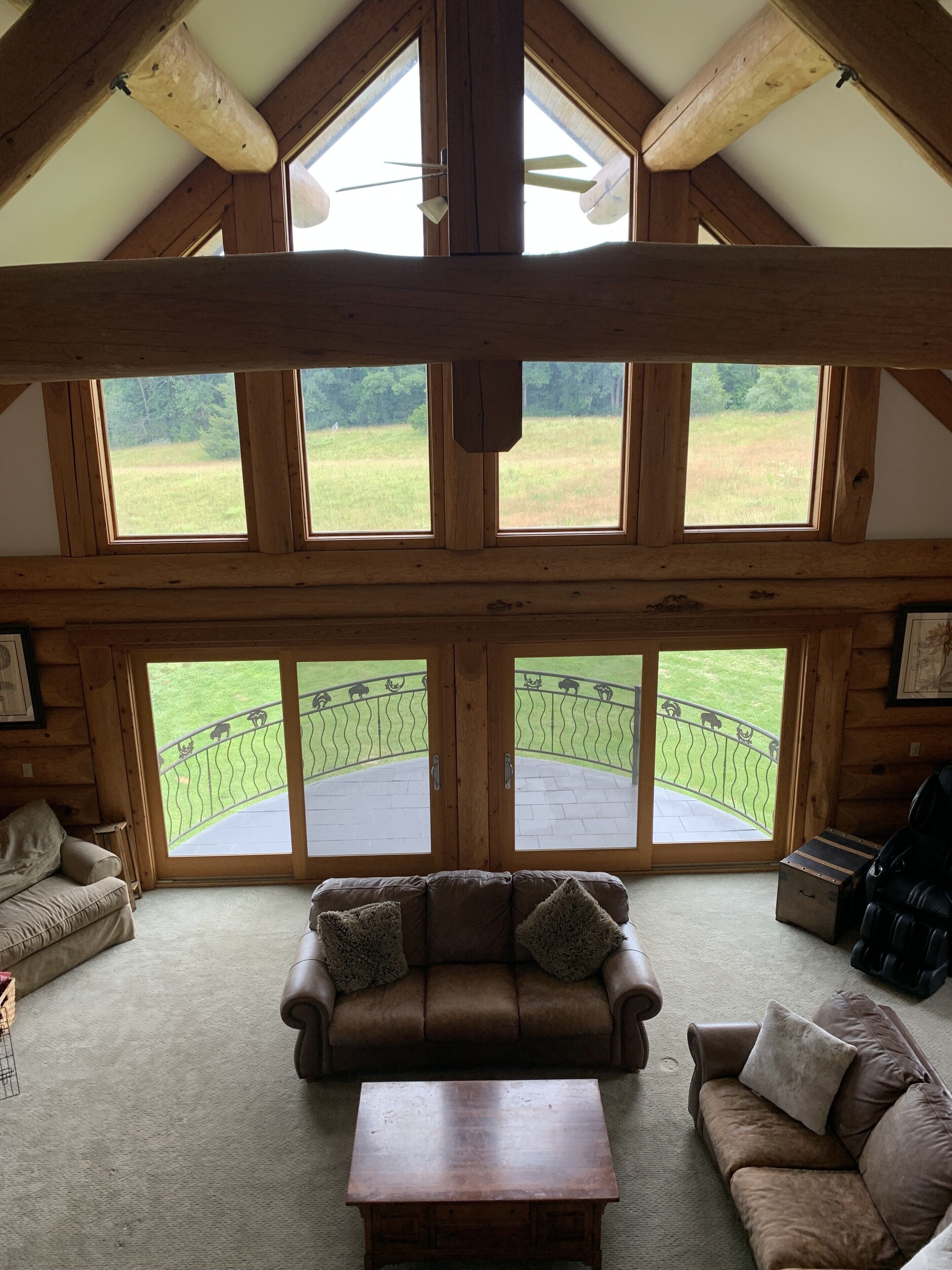 Enjoy the peacefull county only 10 miles north of Columbia in a custom log home.
