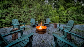 House, 3 Bedrooms | Balcony - Tranquility Pond by Escape to Blue Ridge (Morganton)